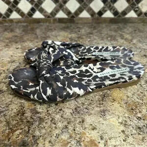 VERONICA BEARD 'Etra' Knotted Leopard Flat Sandals Size 7 Ladies Slip On Shoes